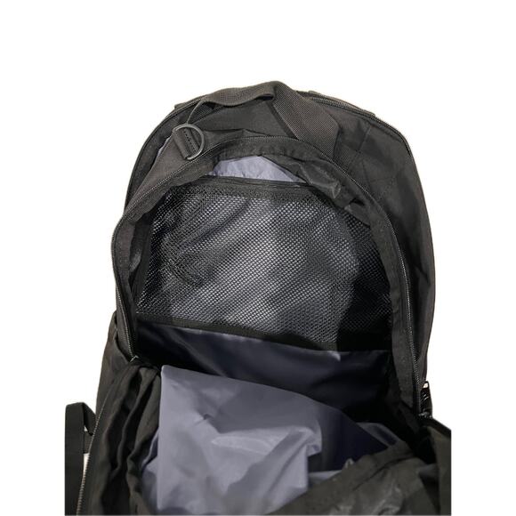Adidas Defender Backpack w Padded Sleeve - Picture 4 of 6